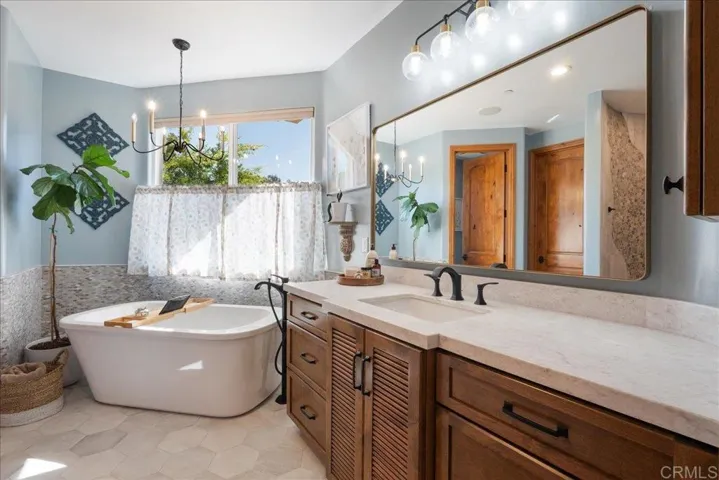 29861 Kirsten Lane, Vista, California 92084