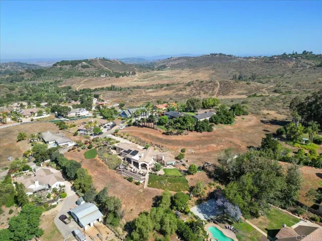 29861 Kirsten Lane, Vista, California 92084