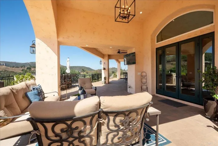 29861 Kirsten Lane, Vista, California 92084