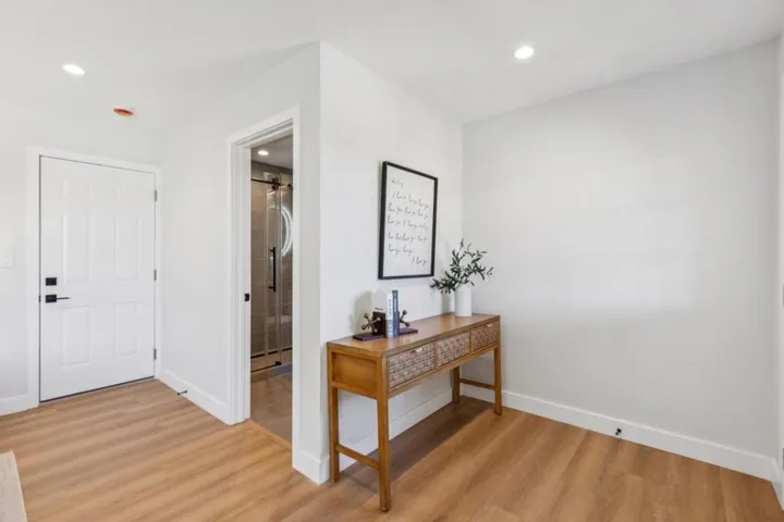 22 Chicago Way, San Francisco, California 94112