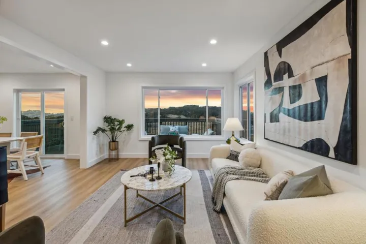 22 Chicago Way, San Francisco, California 94112