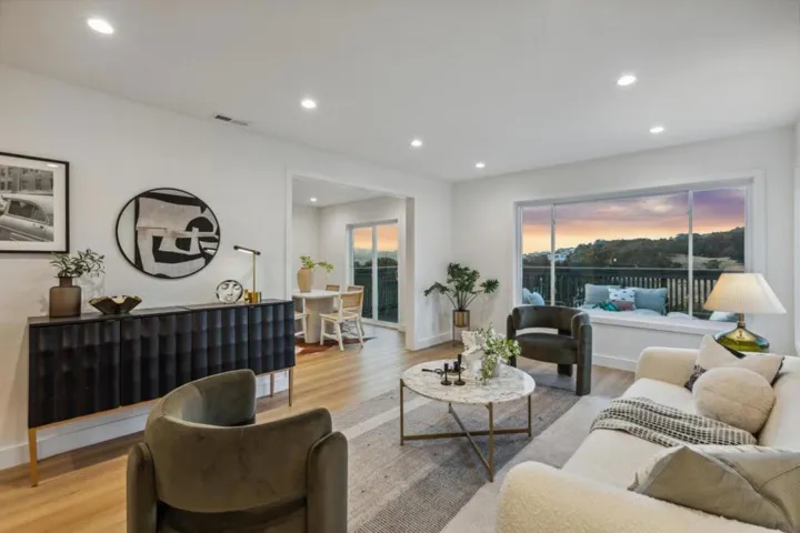 22 Chicago Way, San Francisco, California 94112