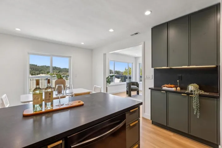 22 Chicago Way, San Francisco, California 94112