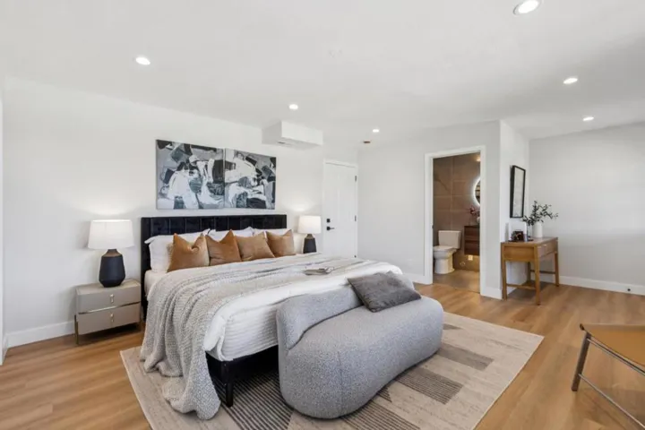 22 Chicago Way, San Francisco, California 94112