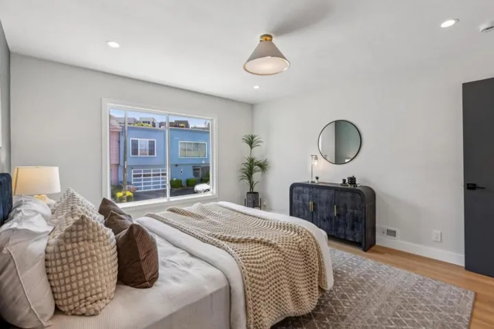 22 Chicago Way, San Francisco, California 94112