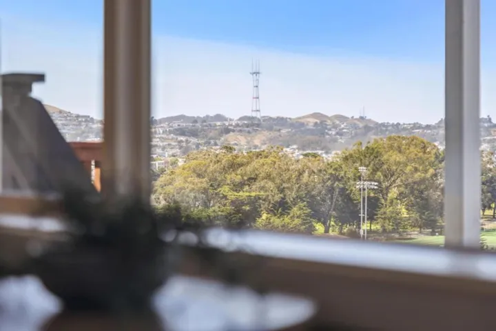 22 Chicago Way, San Francisco, California 94112