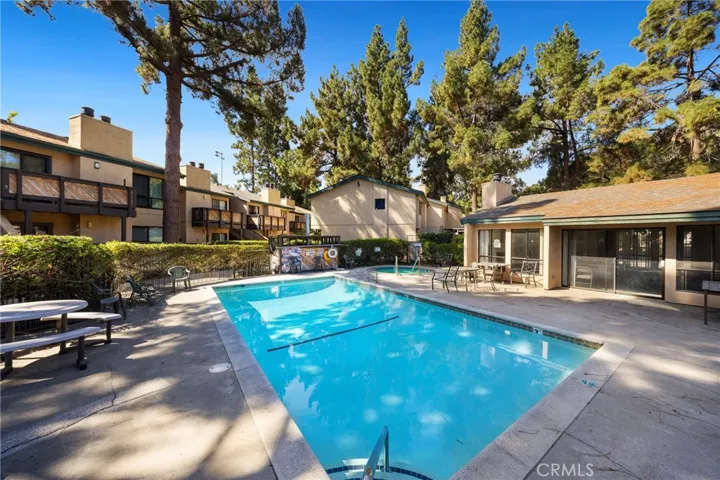570 Peach Street 25, San Luis Obispo, California 93401