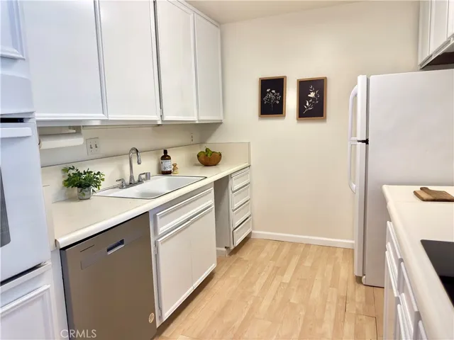 570 Peach Street 25, San Luis Obispo, California 93401