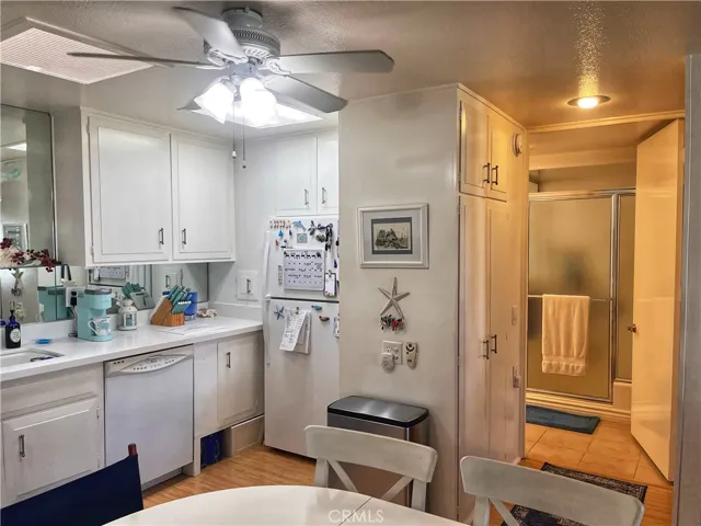 1271 Kenwood Rd. M7-#163j, Seal Beach, California 90740