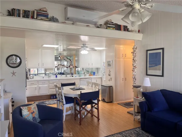 1271 Kenwood Rd. M7-#163j, Seal Beach, California 90740