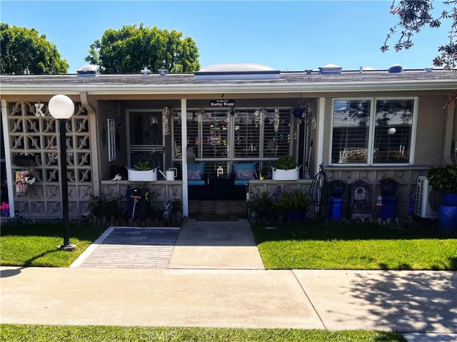 1271 Kenwood Rd. M7-#163j, Seal Beach, California 90740