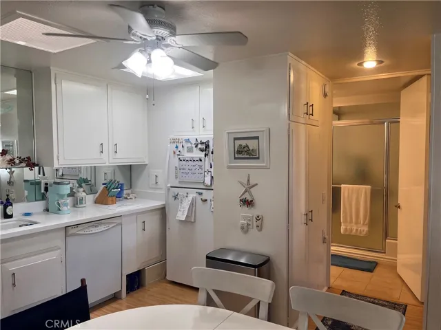 1271 Kenwood Rd. M7-#163j, Seal Beach, California 90740