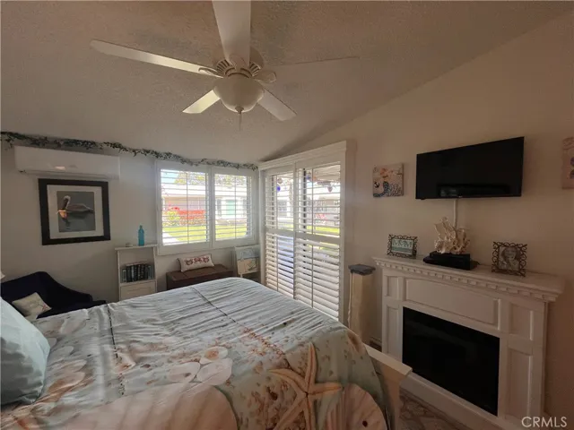 1271 Kenwood Rd. M7-#163j, Seal Beach, California 90740