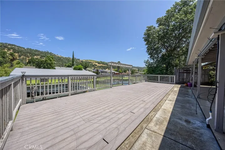 13334 Anchor, Clearlake Oaks, California 95423