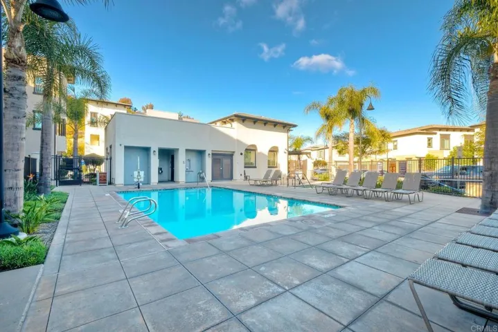 2211 Solara Lane, Vista, California 92081