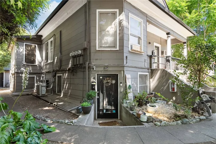 1029 Salem Street, Chico, California 95928
