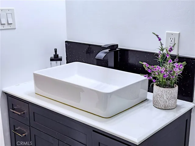 front unit master bath