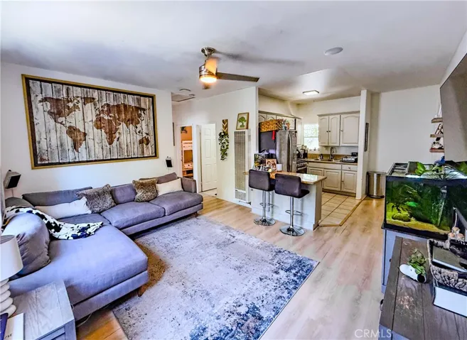 Back unit living area