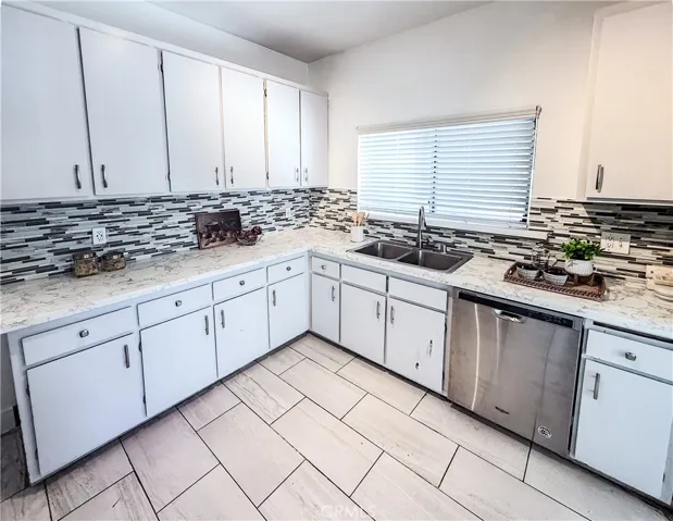 front unit kitchen