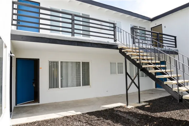 241 Avenida Pelayo 2, San Clemente, California 92672