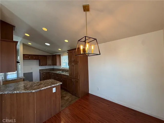 11101 Imperial Hwy 35, Norwalk, California 90650