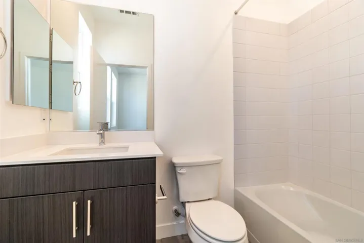 7651 University Ave 104, La Mesa, California 91942