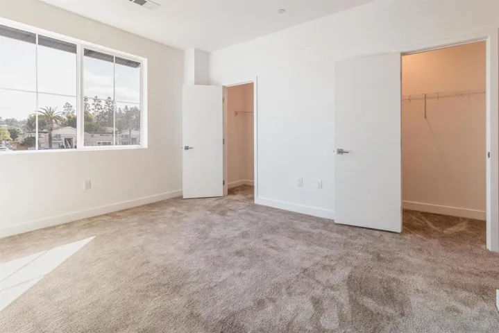7651 University Ave 104, La Mesa, California 91942