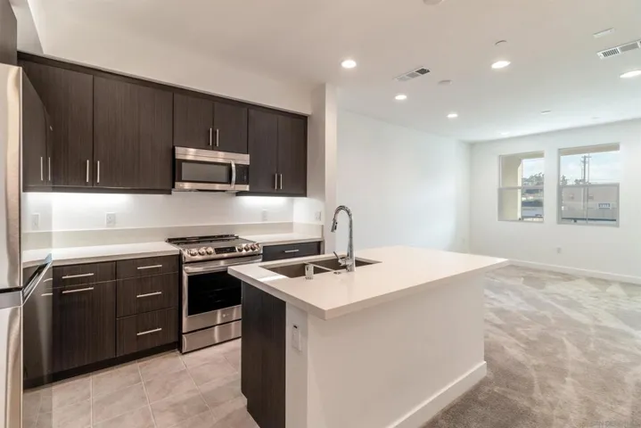 7651 University Ave 104, La Mesa, California 91942