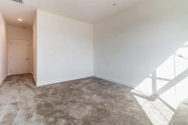 7651 University Ave 104, La Mesa, California 91942