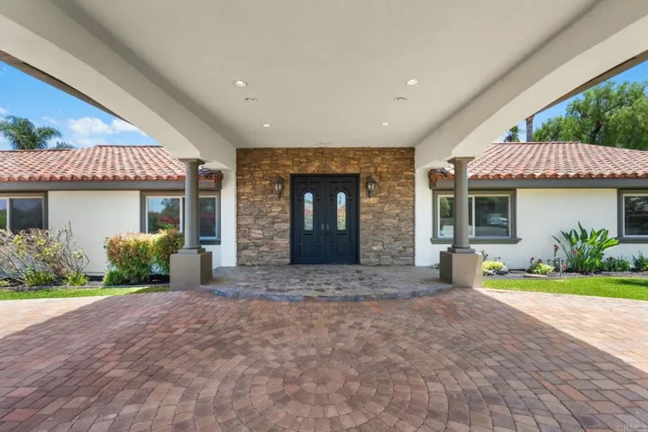 6082 Highland Avenue, Yorba Linda, California 92886