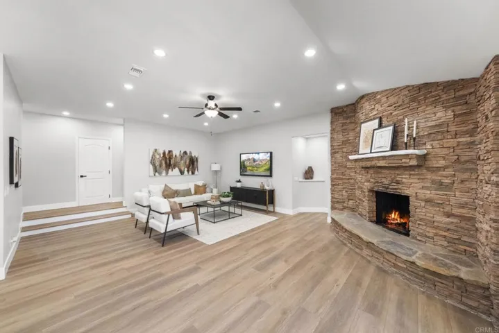 6082 Highland Avenue, Yorba Linda, California 92886