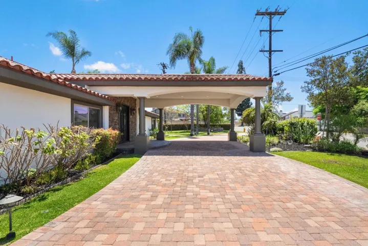 6082 Highland Avenue, Yorba Linda, California 92886