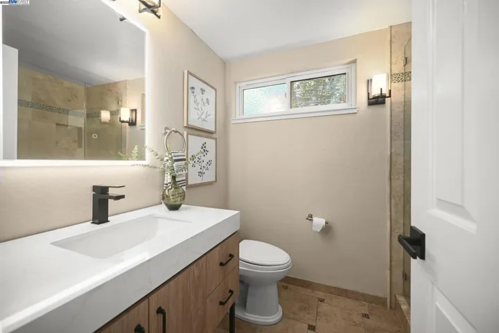 561 Santander Dr, San Ramon, California 94583