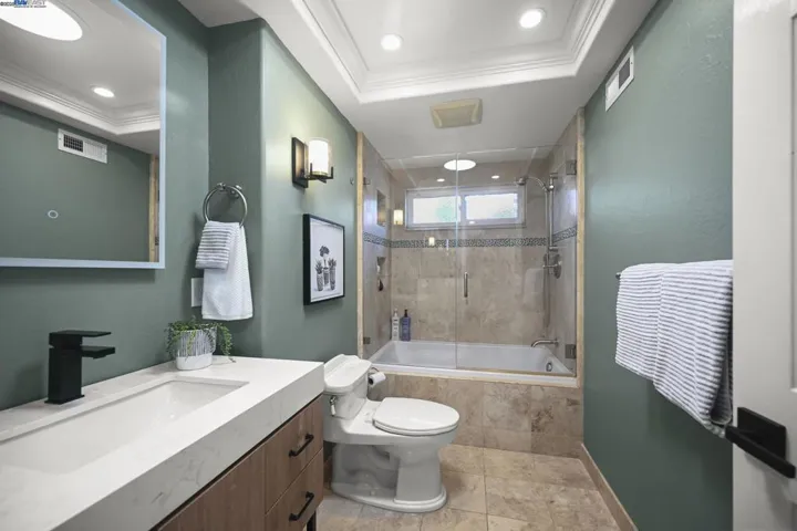 561 Santander Dr, San Ramon, California 94583