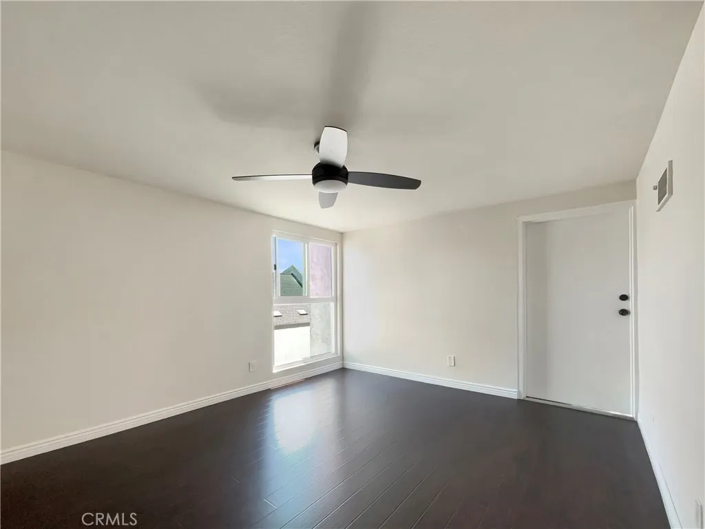 1124 Eureka Street 28, San Diego, California 92110 home-pic-16