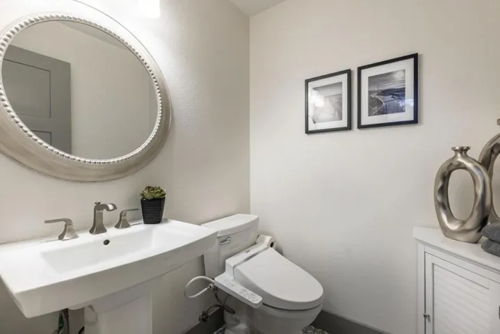 991 Fassler Avenue, Pacifica, California 94044