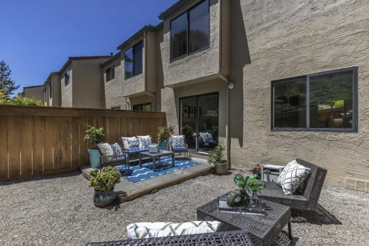 991 Fassler Avenue, Pacifica, California 94044