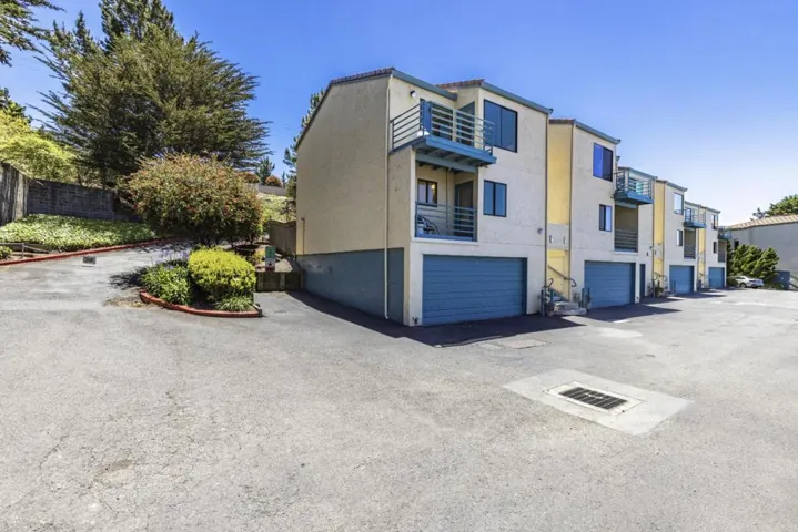 991 Fassler Avenue, Pacifica, California 94044