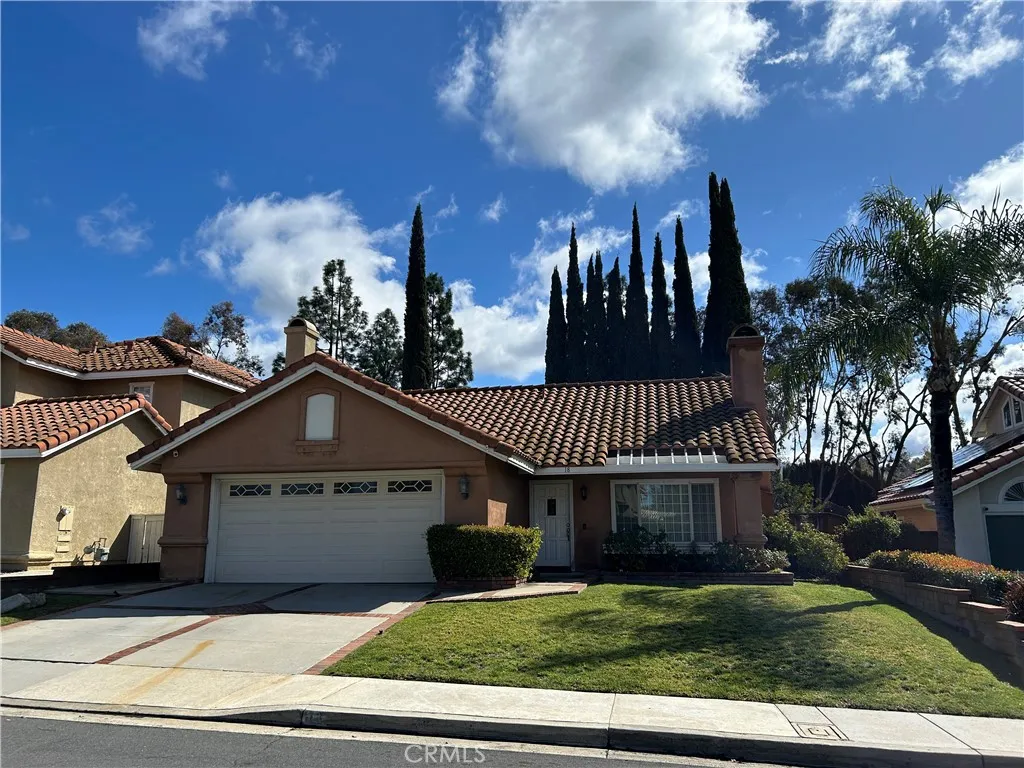 18 Via Felicia, Rancho Santa Margarita, California 92688 home-pic-0