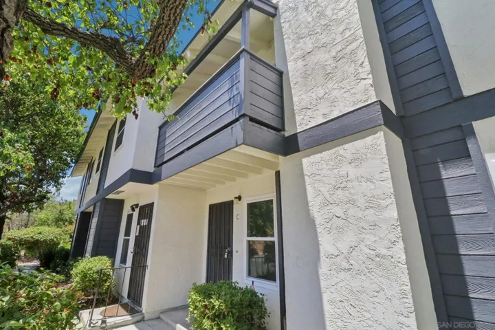 5890 Reo Ter. C, San Diego, California 92139