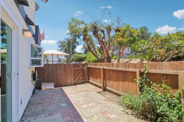 5890 Reo Ter. C, San Diego, California 92139