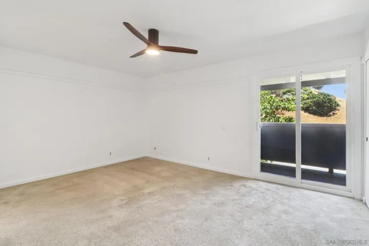5890 Reo Ter. C, San Diego, California 92139