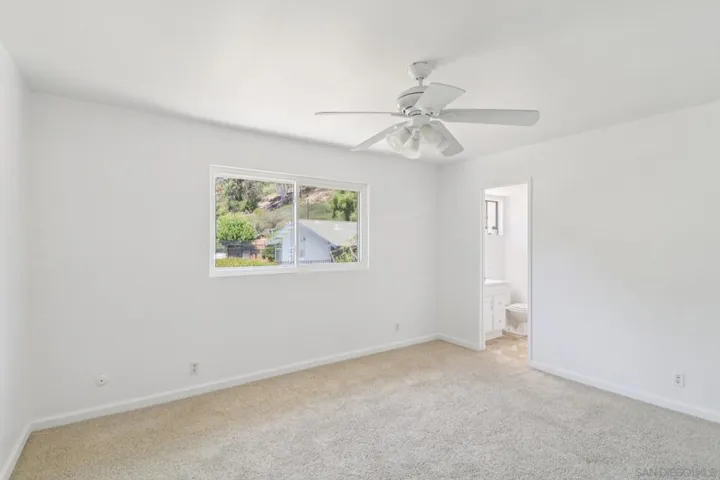 5890 Reo Ter. C, San Diego, California 92139