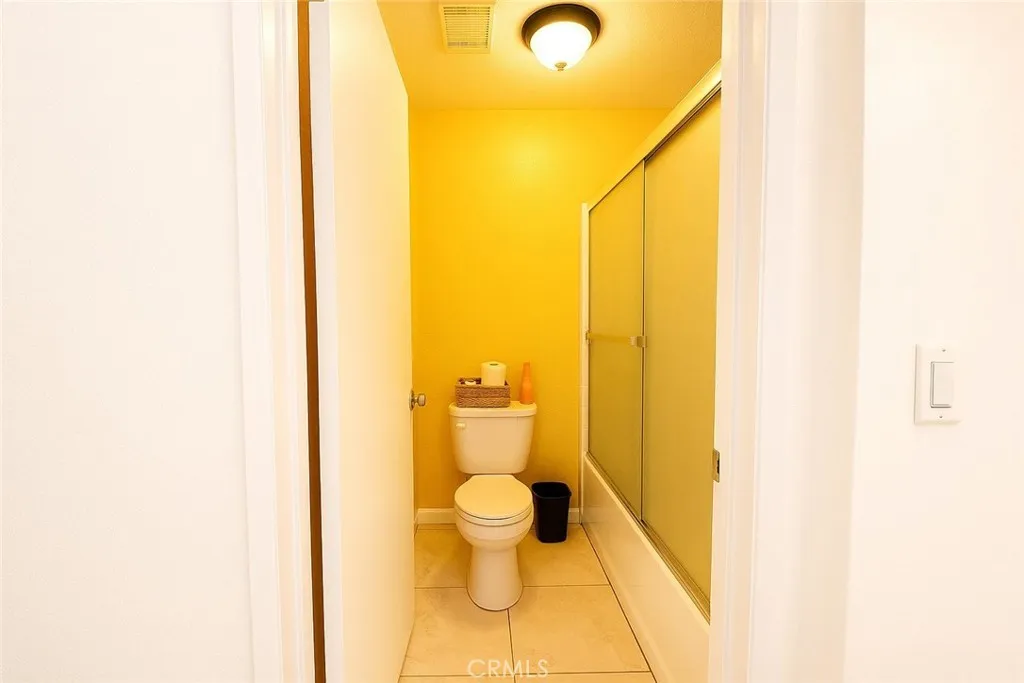 3093 Brea Boulevard 16, Fullerton, California 92835 home-pic-10