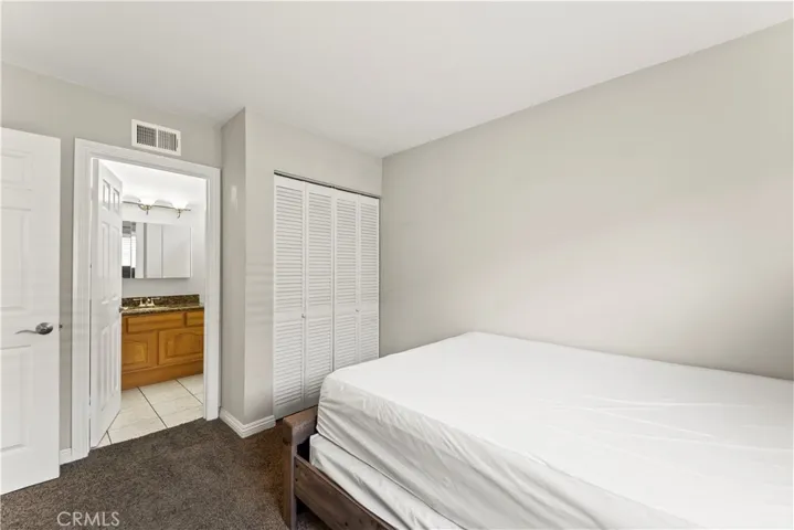 7912 Northlake Drive 105, Huntington Beach, California 92647