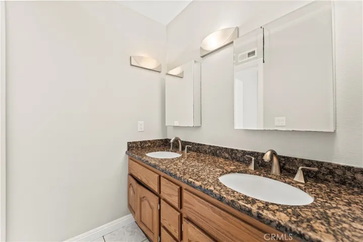 7912 Northlake Drive 105, Huntington Beach, California 92647