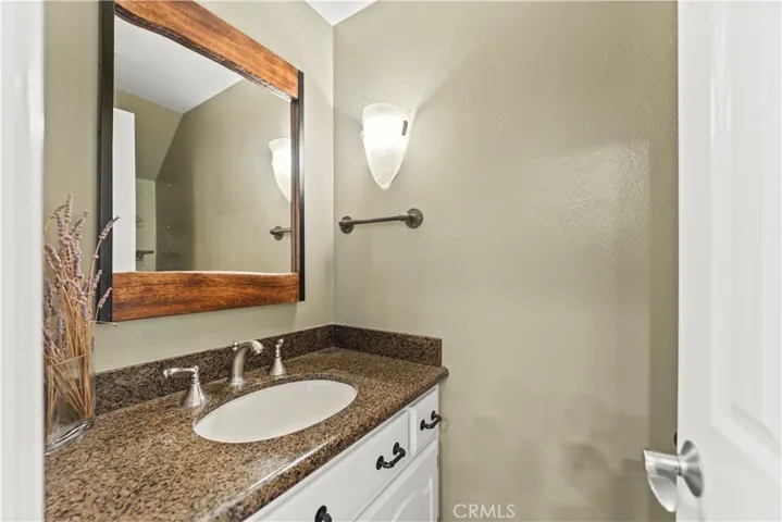 7912 Northlake Drive 105, Huntington Beach, California 92647