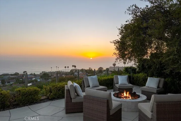 7241 Avenida Altisima, Rancho Palos Verdes, California 90275