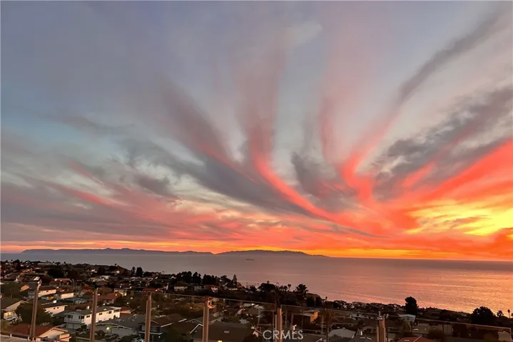 7241 Avenida Altisima, Rancho Palos Verdes, California 90275