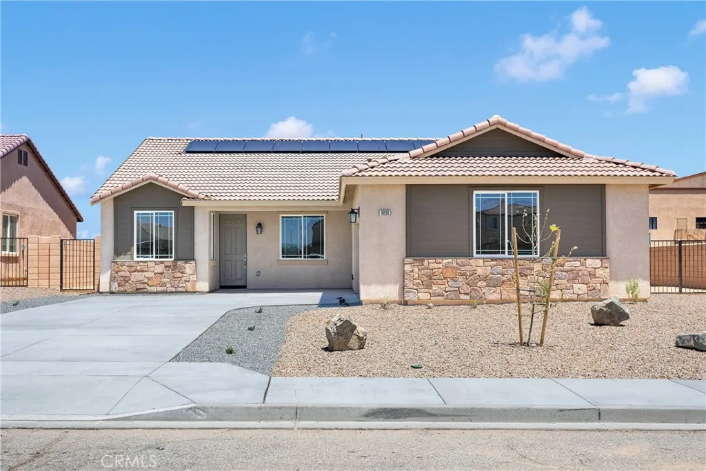 16136 Pablo Court, Victorville, California 92395 home-pic-0